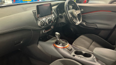Nissan Juke 1.0 DiG-T N-Connecta 5dr DCT Petrol Hatchback